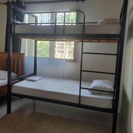 The Nest Haven Hostel Dar es Salaam Eksteriør billede