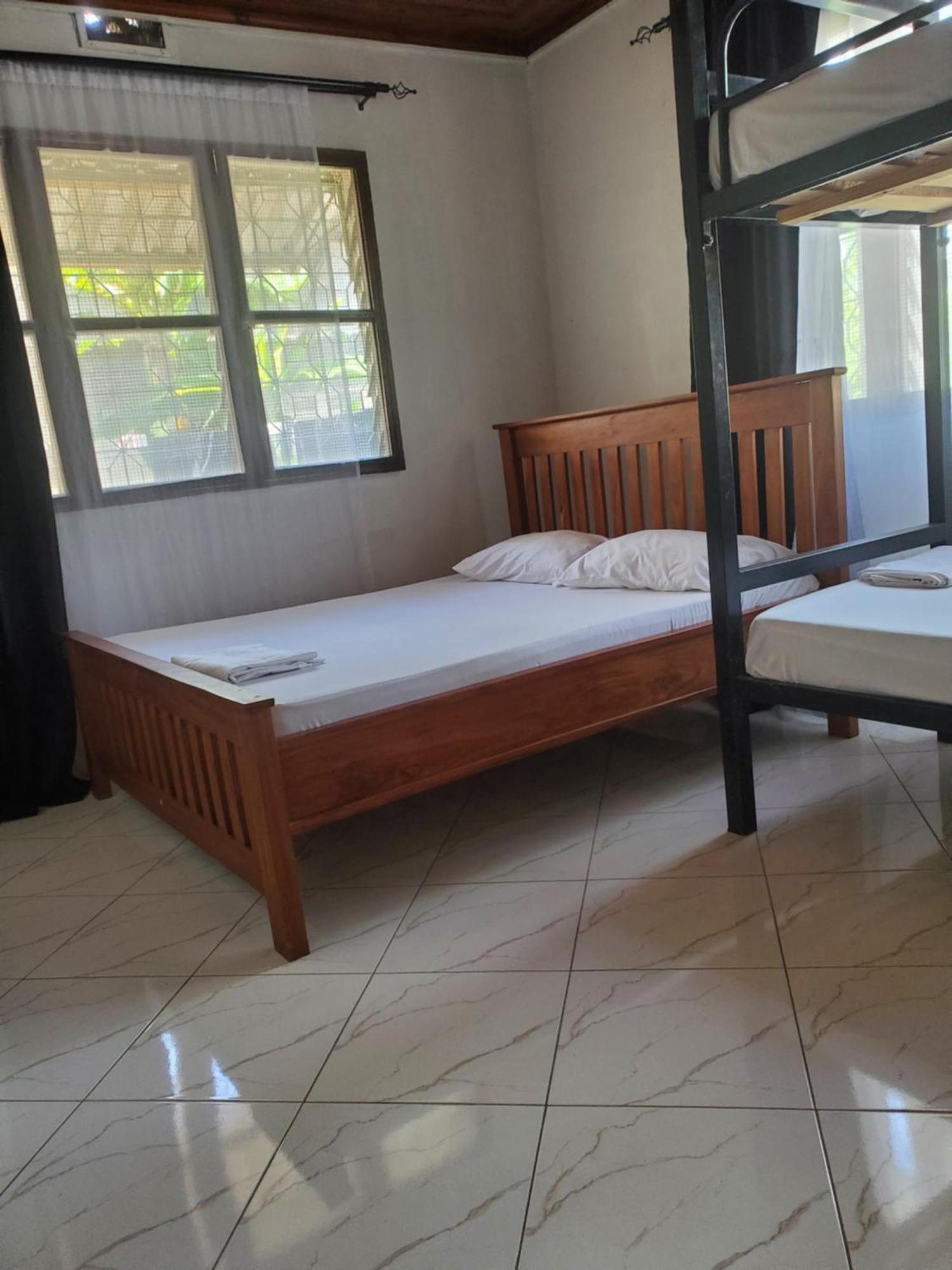 The Nest Haven Hostel Dar es Salaam Eksteriør billede